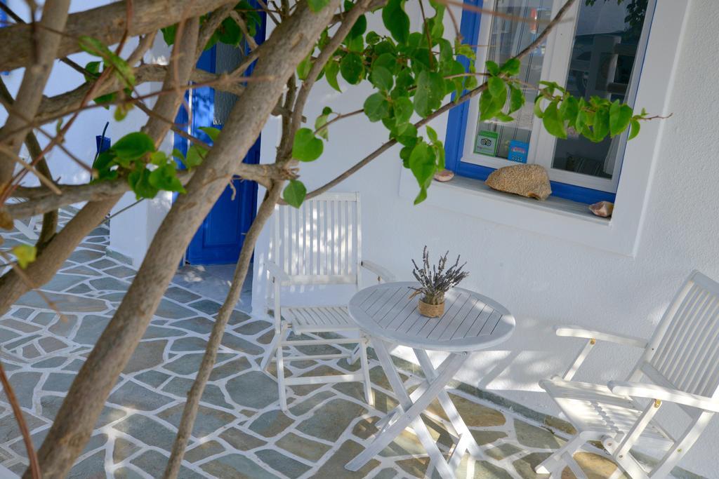 Veletas Rooms Adamantas  Exterior foto